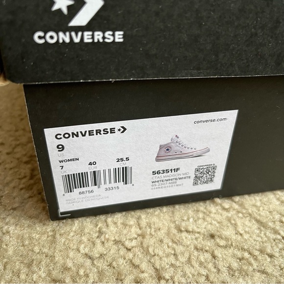 Converse Chuck Taylor All Star Madison Mid-Top Sneaker - Women's Size 9 - Picture 11 of 11